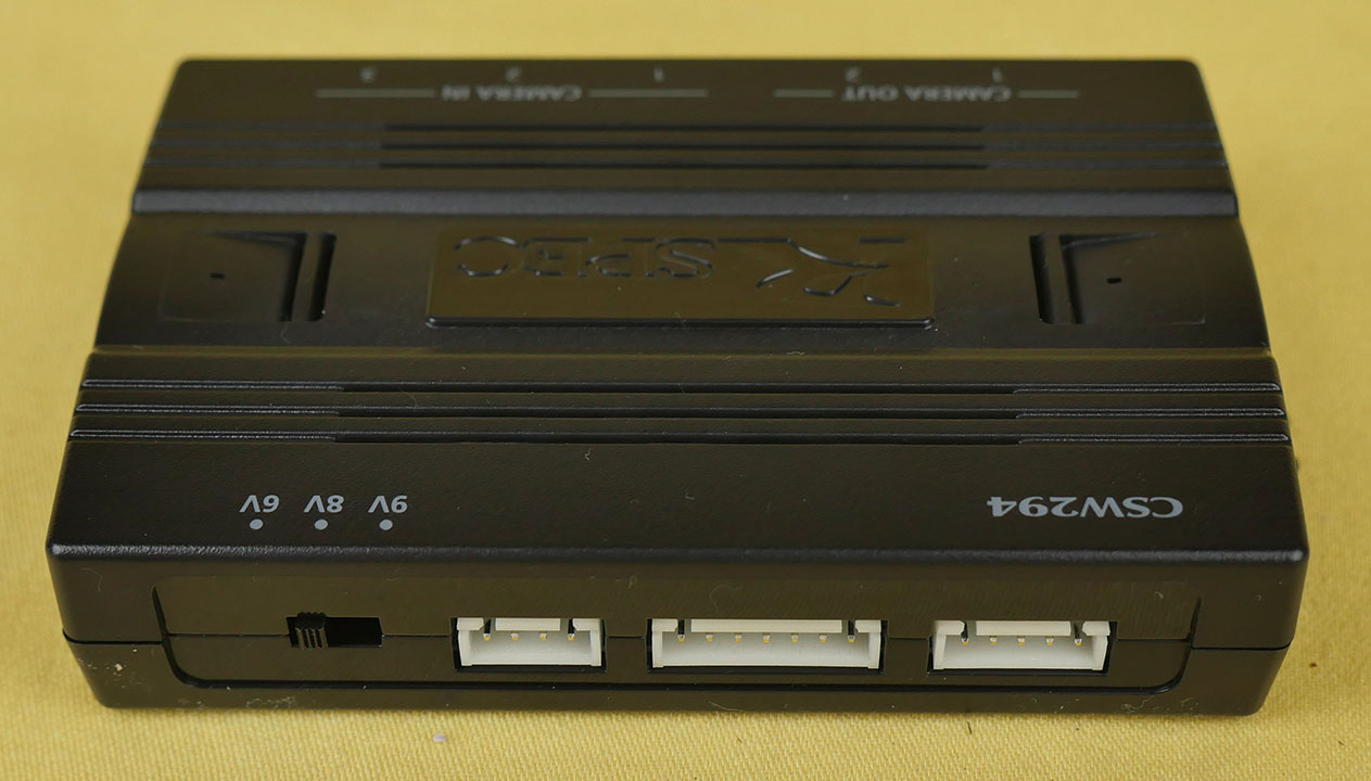 ステップワゴンに楽ナビを取り付け Usb Hdmi端子とカメラ切替器 Do It Ourselves それ自分でやってみたら